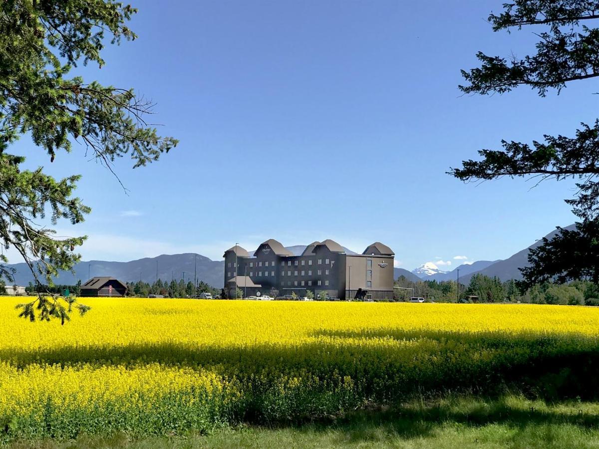 Glacier International Lodge كاليسبيل، مونتانا المظهر الخارجي الصورة