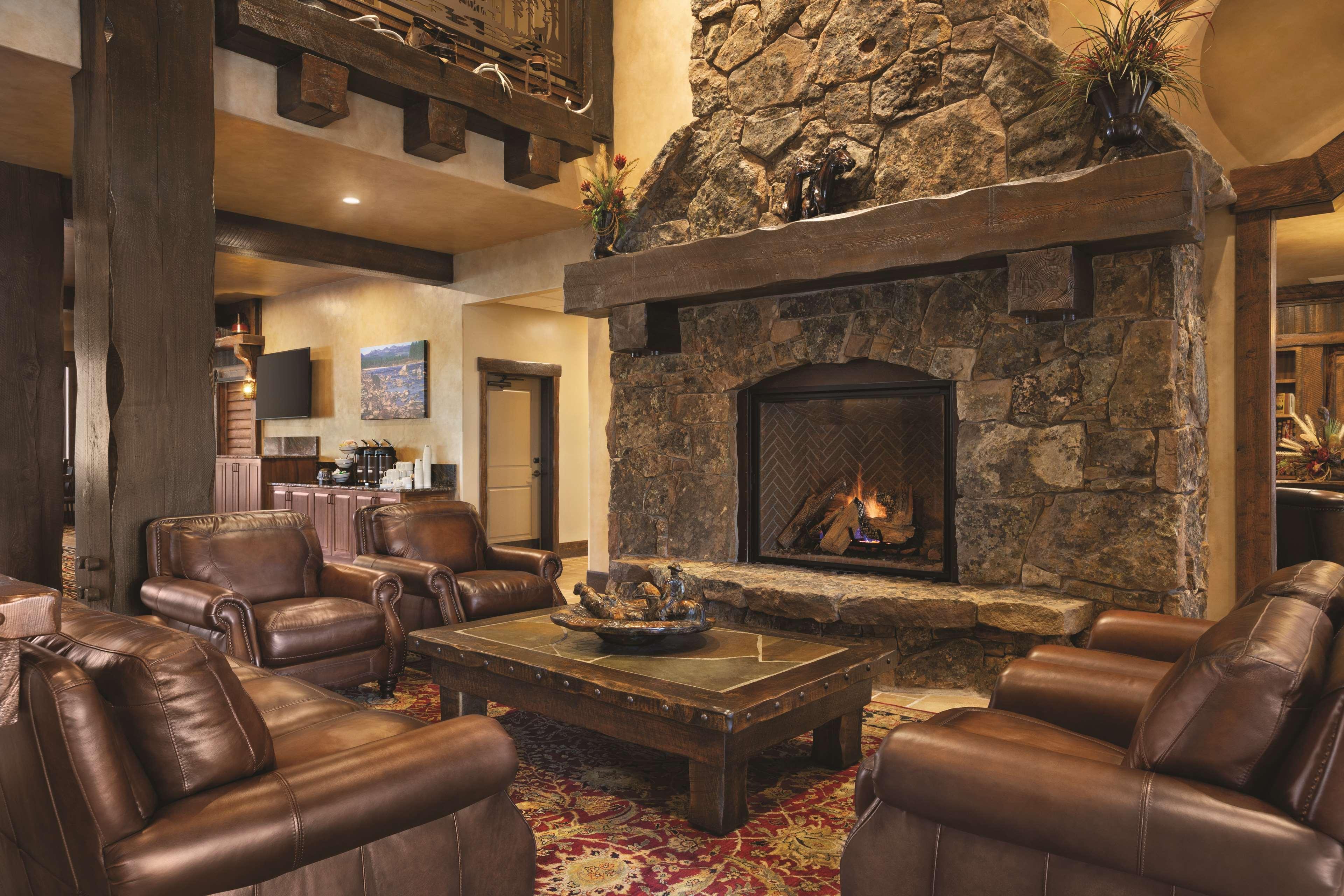 Glacier International Lodge كاليسبيل، مونتانا المظهر الخارجي الصورة