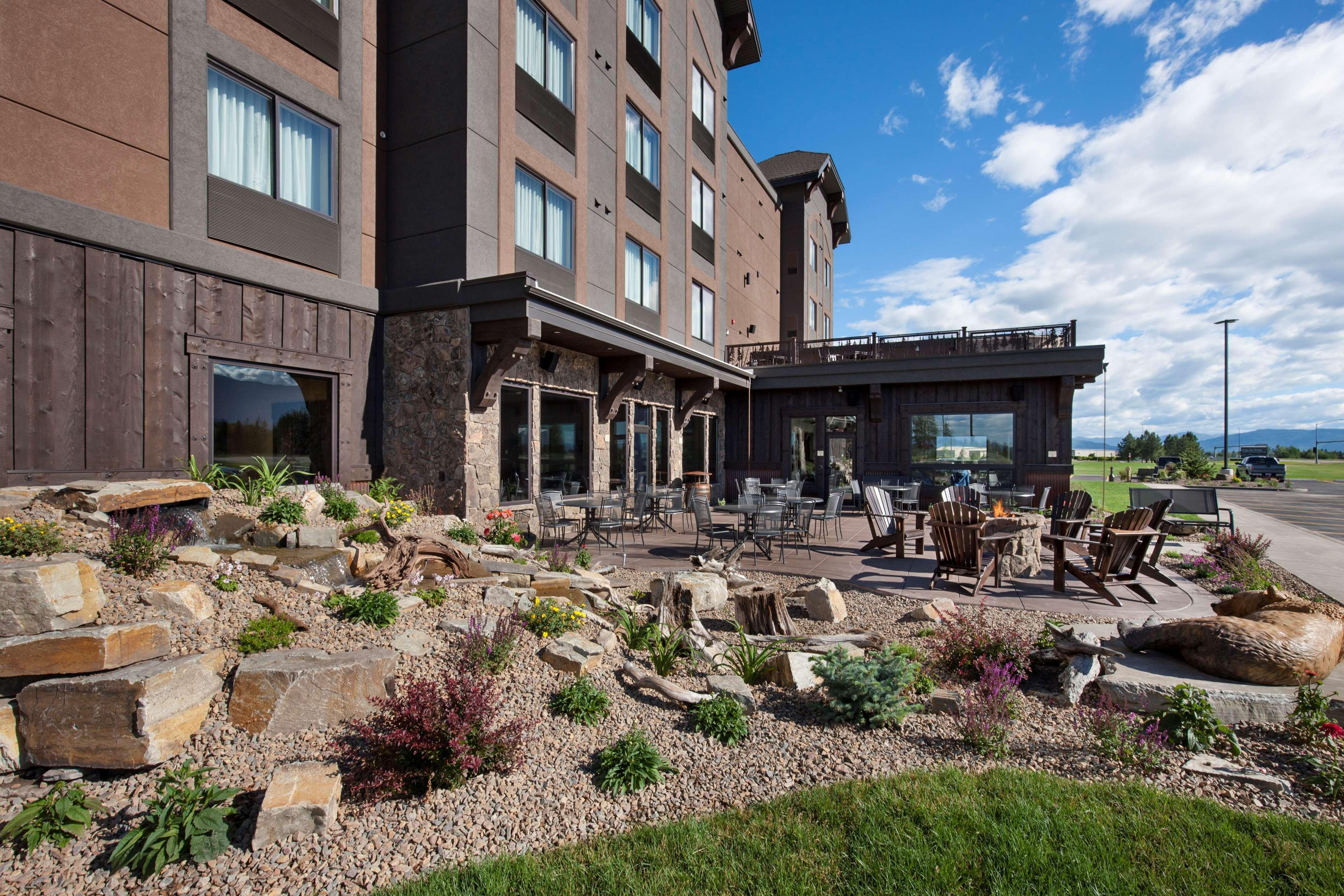 Glacier International Lodge كاليسبيل، مونتانا المظهر الخارجي الصورة