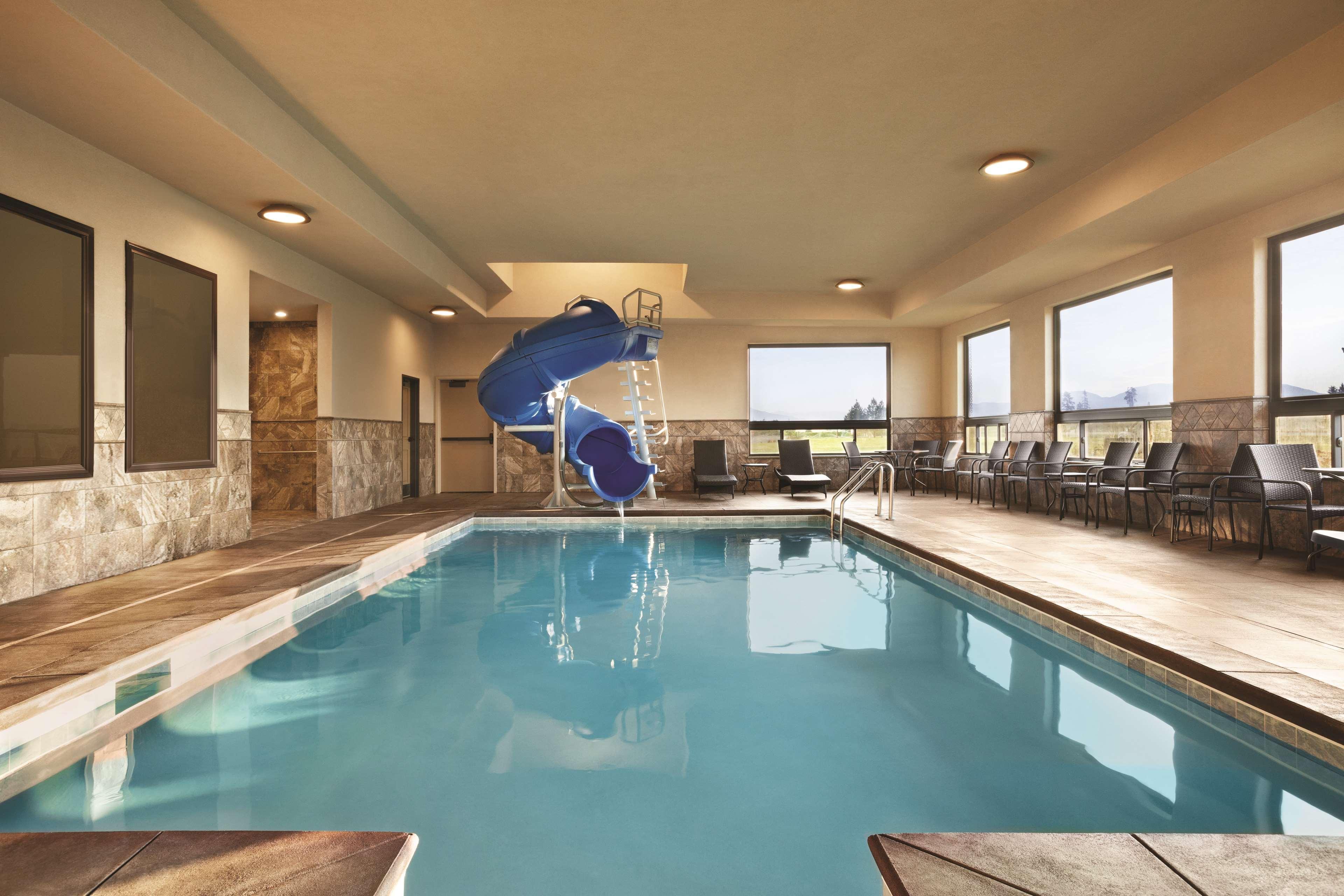 Glacier International Lodge كاليسبيل، مونتانا المظهر الخارجي الصورة
