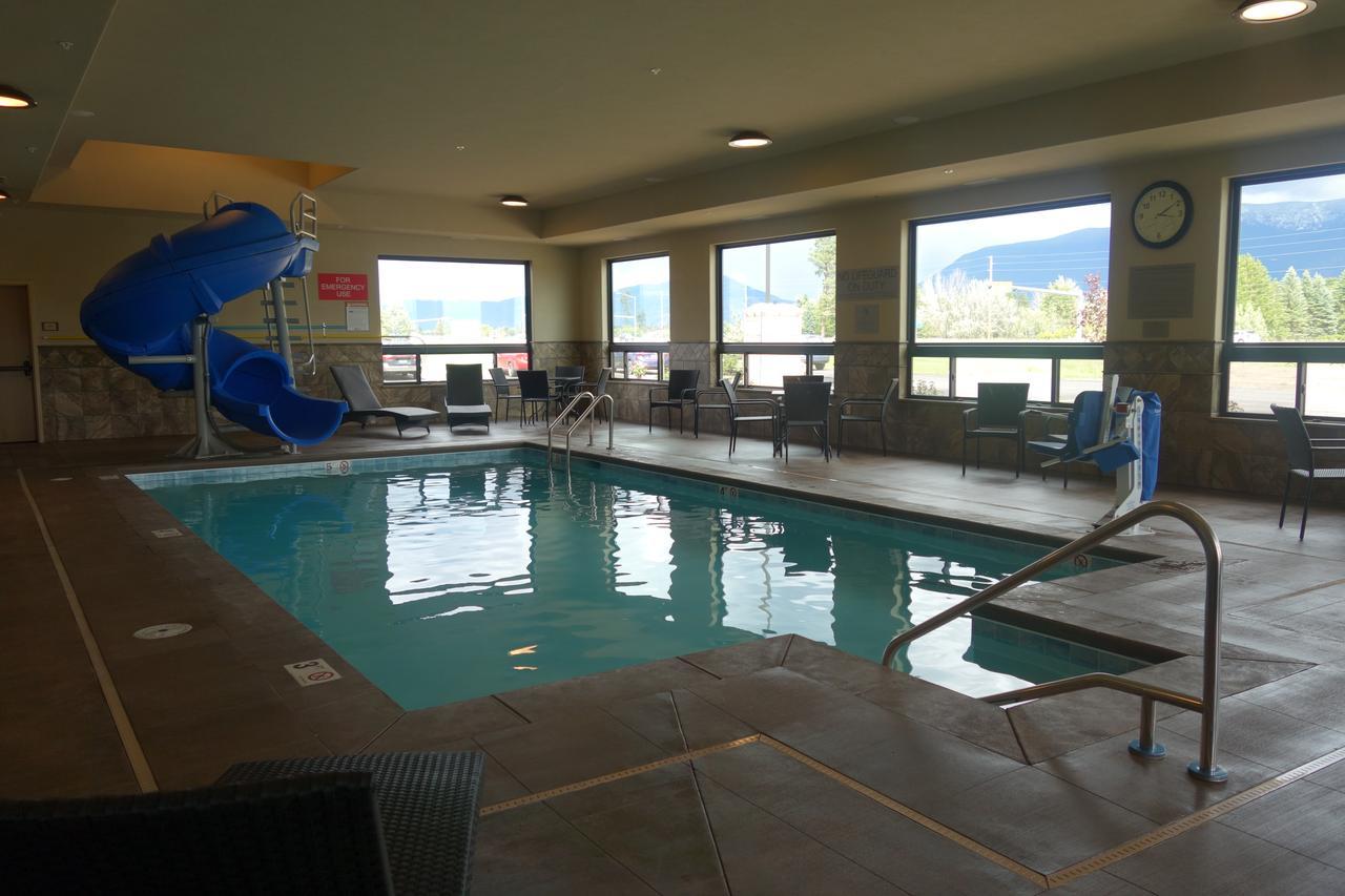 Glacier International Lodge كاليسبيل، مونتانا المظهر الخارجي الصورة