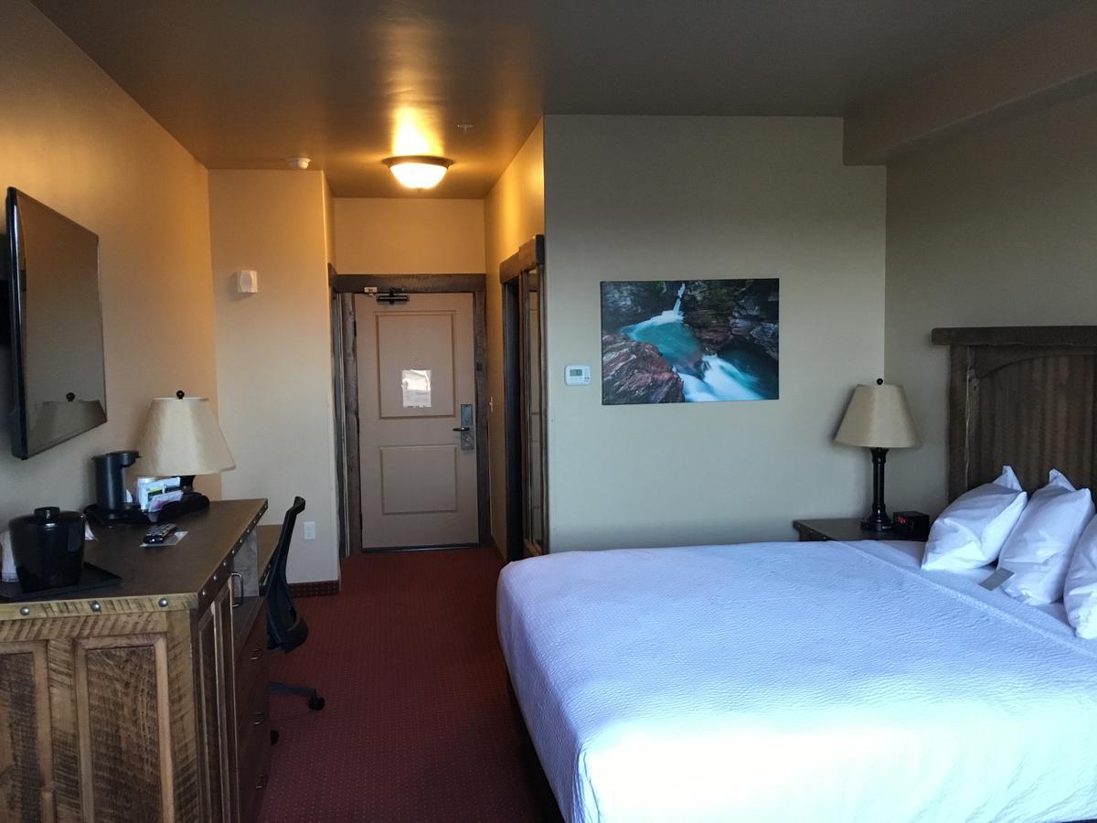 Glacier International Lodge كاليسبيل، مونتانا المظهر الخارجي الصورة